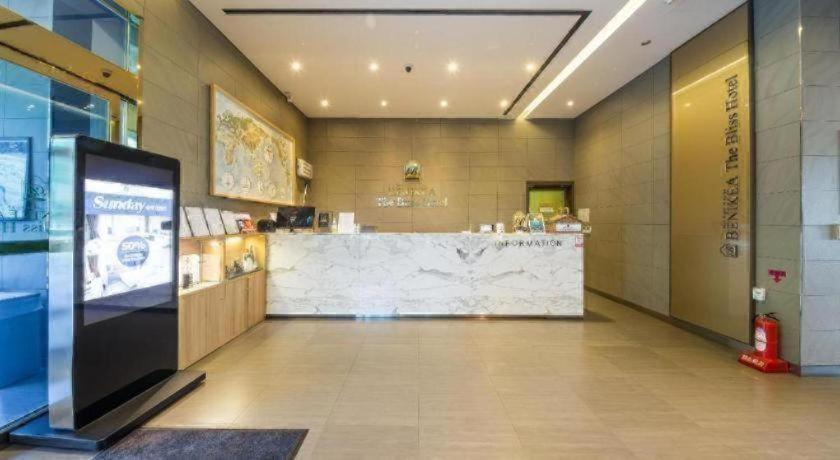 Benikea The Bliss Hotel Incheon Bagian luar foto