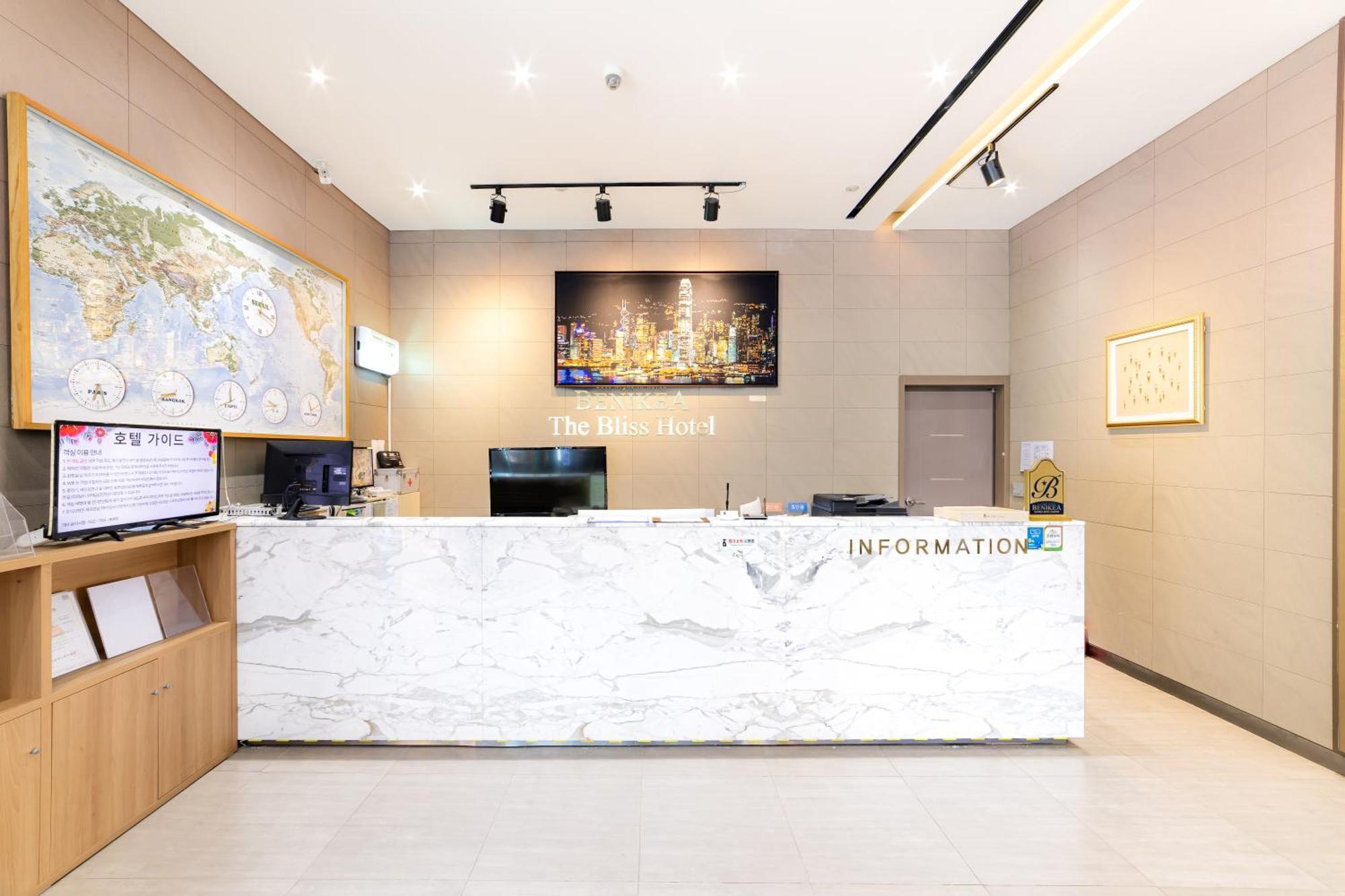 Benikea The Bliss Hotel Incheon Bagian luar foto