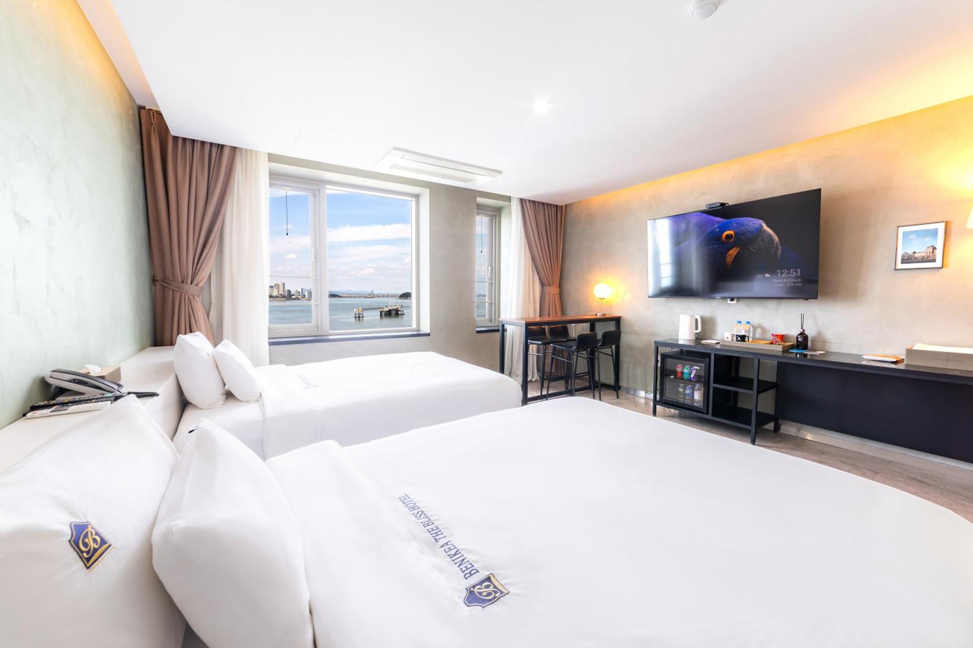 Benikea The Bliss Hotel Incheon Bagian luar foto