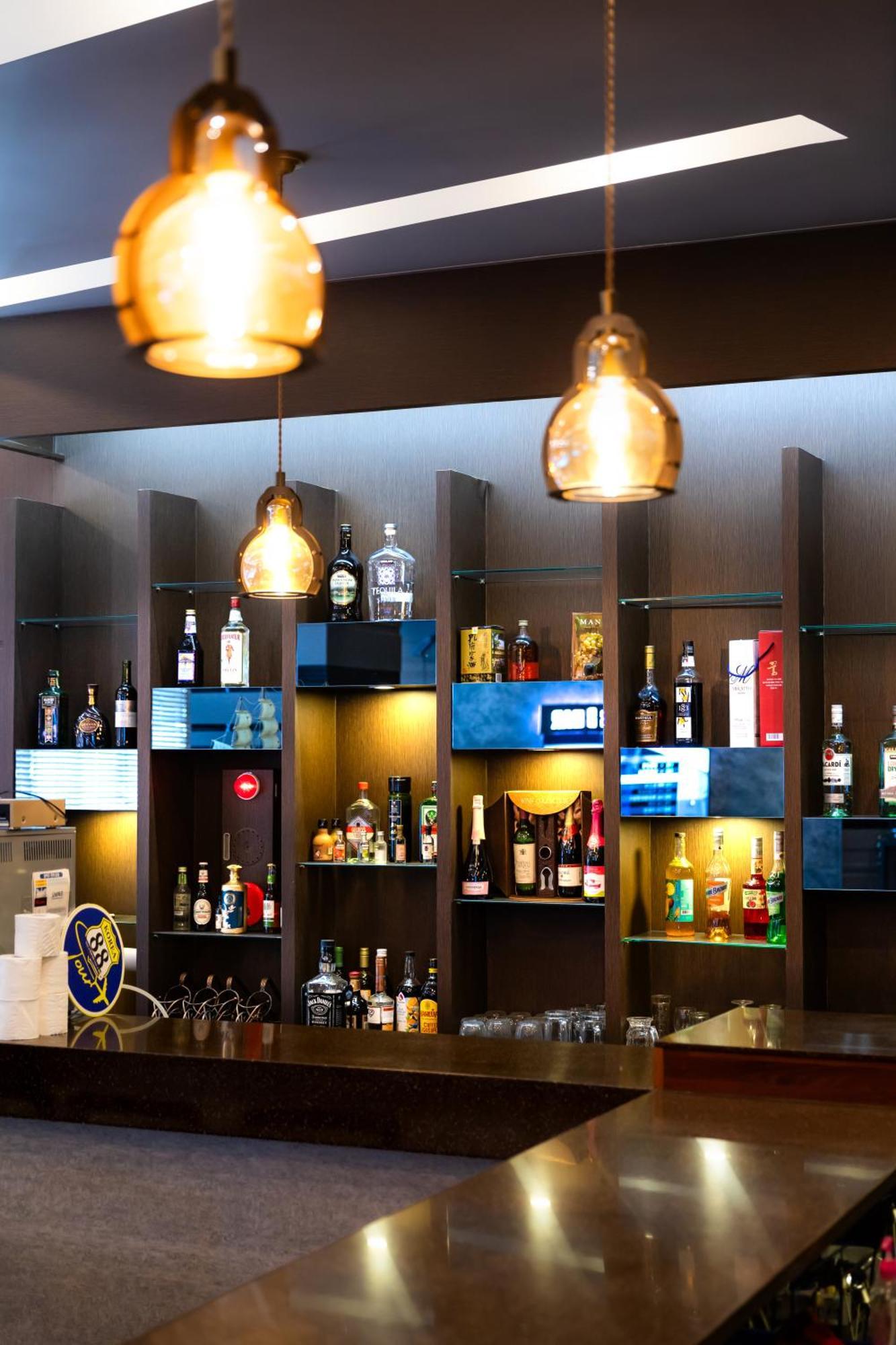 Benikea The Bliss Hotel Incheon Bagian luar foto